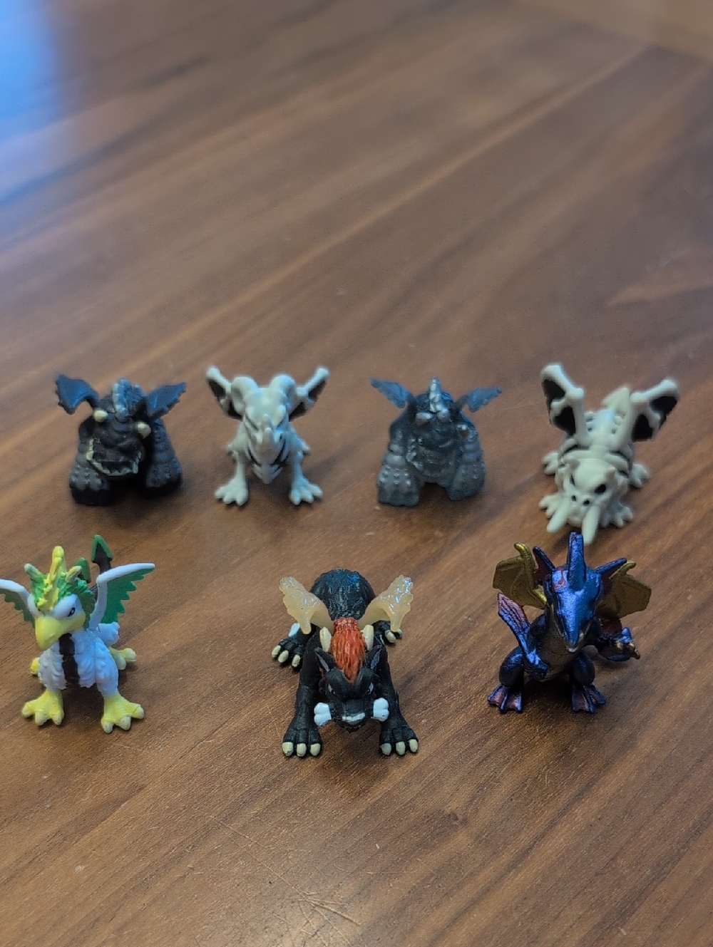 Mini Dragamonz Figurine Collectible Set - Assorted Colors